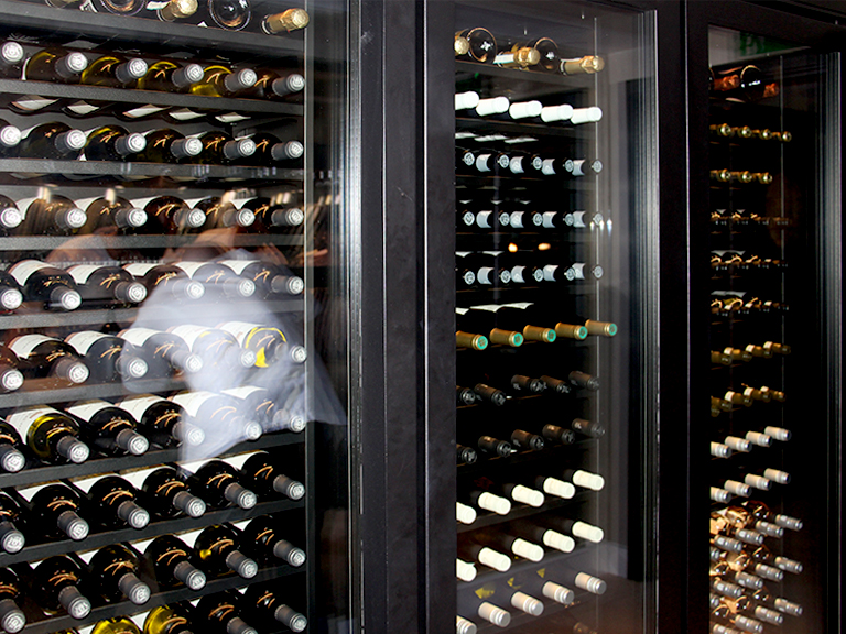 refrigerated-wine-cellars-julie's-cibin-02