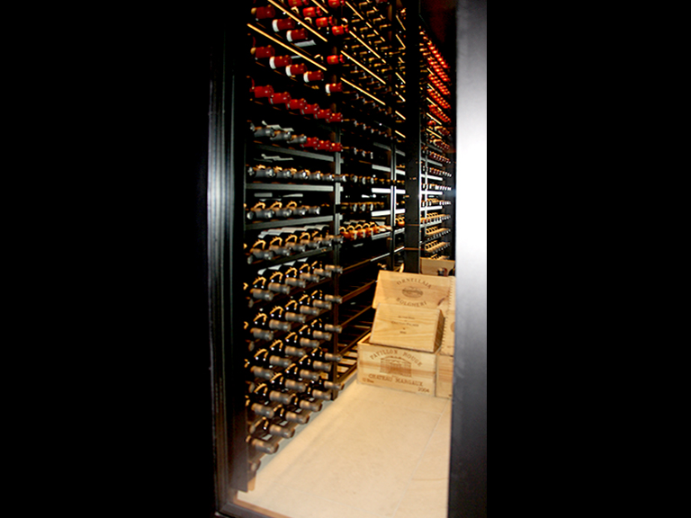 refrigerated-wine-cellars-julie's-cibin-04